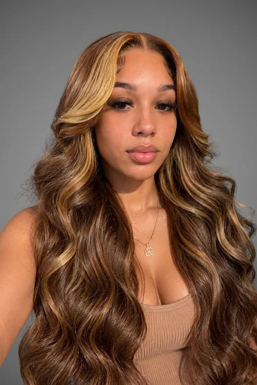 Body Wave P4/27 Highlight Blonde 13x6 HD Lace Wig 200% Density – Crown Strand, front view