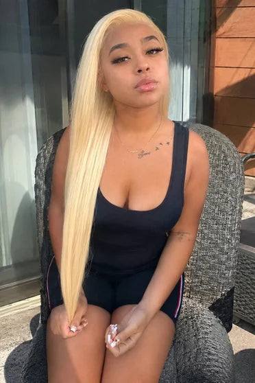 Bone 613 Honey Blonde Straight Hair – Crown Strand, side profile