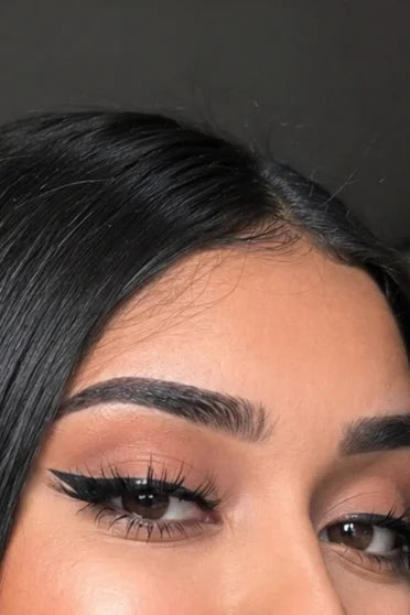 Straight Human Hair Blend V-Part / U-Part Glueless Wig – Crown Strand, HD lace hairline close-up